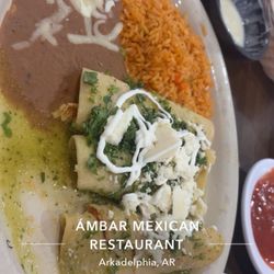 Ámbar Mexican Restaurant - Chicken enchiladas with green sauce.