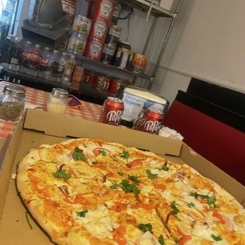 Manhattan Pizzeria - Pizza Near Me - Manhattan Beach, California Manhattan Pizzeria - Pizza Near Me - Manhattan Beach, California