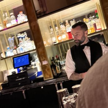 Nowhere Lounge - Rude bartender - Cocktail Bars Near Me - Las Vegas, Nevada