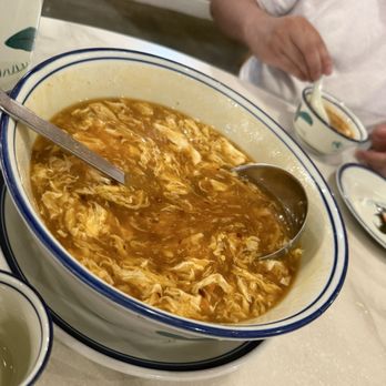 Circle Chinese Cuisine - Hot and sour soup - Cantonese Near Me - Kent, Washington
