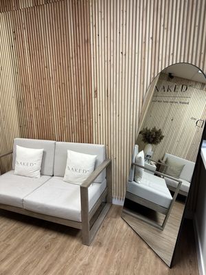 NAKEDMD - Updated December 2025 - 152 Photos & 175 Reviews - 27725