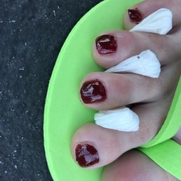 This is the WORST pedicure I've received in my life. Very sloppy and careless. This is the WORST pedicure I've received in my life. Very sloppy and careless.