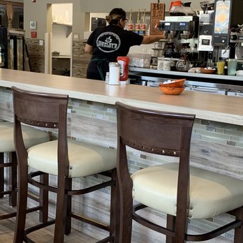 Huxley's Bookmark Cafe - American Near Me - Meriden, Connecticut
