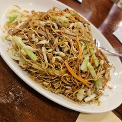 龍門樓志蓮素齋 - Lo mein