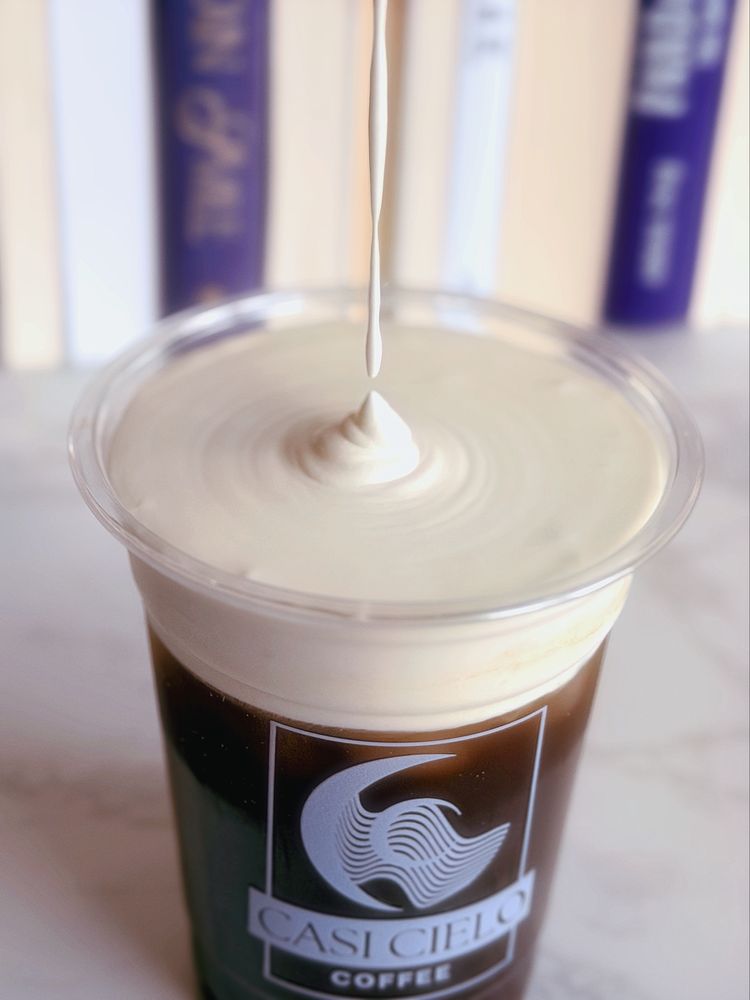 Casi Cielo Coffee Logo