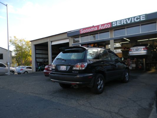 Sonoma Truck And Auto Service by null