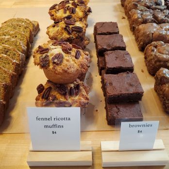Sắp Sửa - Muffins/Brownies - Vietnamese Near Me - Denver, Colorado Sắp Sửa - Muffins/Brownies - Vietnamese Near Me - Denver, Colorado