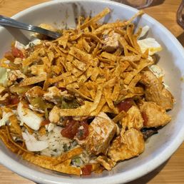 Spicy chicken tortilla bowl - yum! Spicy chicken tortilla bowl - yum!