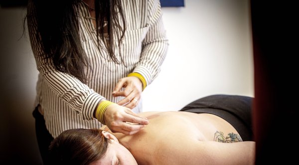 Comuni Acupuncture - Queens Acupuntura