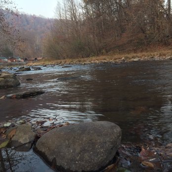 Cherokee / Great Smokies KOA - Creek that runs through the campground. - Campgrounds Near Me - Cherokee, North Carolina Cherokee / Great Smokies KOA - Creek that runs through the campground. - Campgrounds Near Me - Cherokee, North Carolina