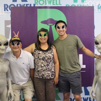 Roswell Visitors Center - Meeting at the Roswell, New Mexico Visitor Center with long lost relatives from far, far, far away. - Visitor Centers Near Me - Roswell, New Mexico Roswell Visitors Center - Meeting at the Roswell, New Mexico Visitor Center with long lost relatives from far, far, far away. - Visitor Centers Near Me - Roswell, New Mexico
