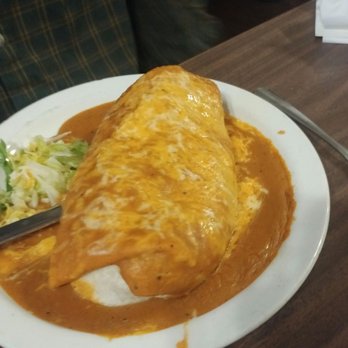 Joe Aguilar's Templo Del Sol - Chicken and bean burrito - Mexican Near Me - Riverside, California
