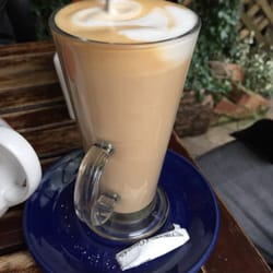 Cafe Ronak - Mmm, delicious latte