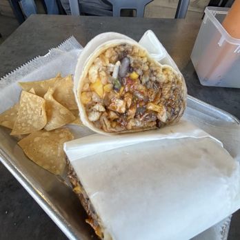 Los Compadres - Mexican Near Me - Fort Lee, New Jersey