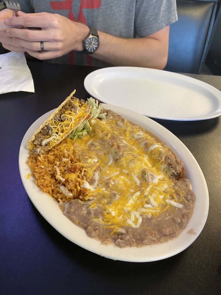 Maria's Country Kitchen