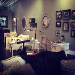 Tasari Nails and Spa - Tasari Nail Spa has awesome vintage decor and a relaxing atmosphere!