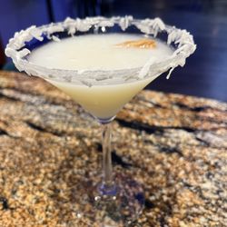 Black Parakeetz Paint, Swig & Sing! - Coconut Martini