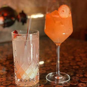 Mott 32 - Lychee juicer and it's five o'clock somewhere - Chinese Near Me - Las Vegas, Nevada