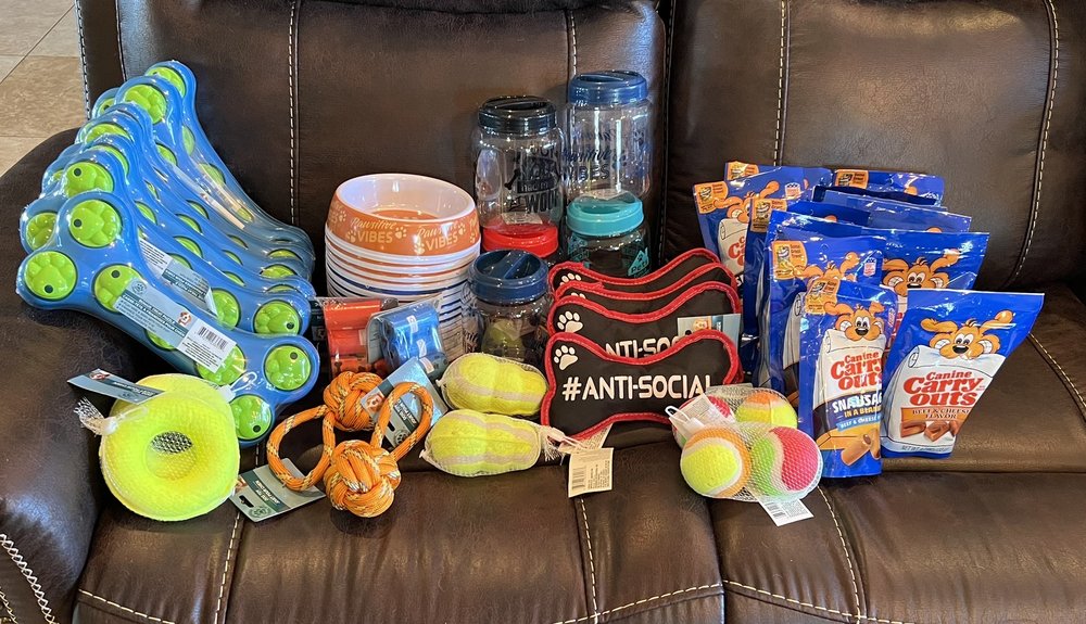 DOLLAR TREE Updated August 2024 1145 US191, Moab, Utah Discount