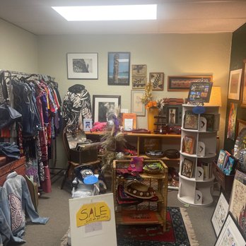 Retro Now - Used, Vintage & Consignment Near Me - Martinez, California