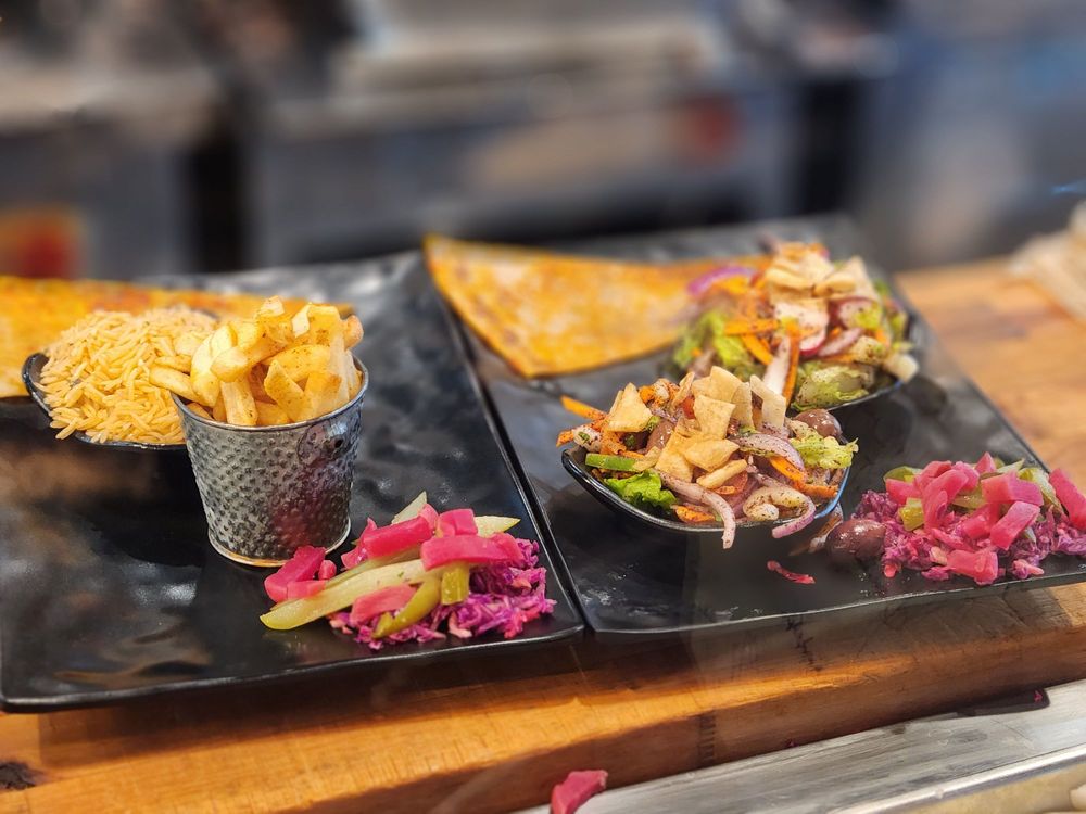 ZYARA RESTAURANT Updated November 2024 405 Photos & 369 Reviews