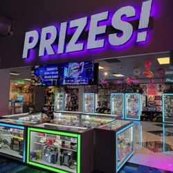 Zap Zone Lansing - Prize Counter