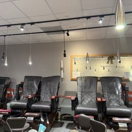 Pedicure chairs