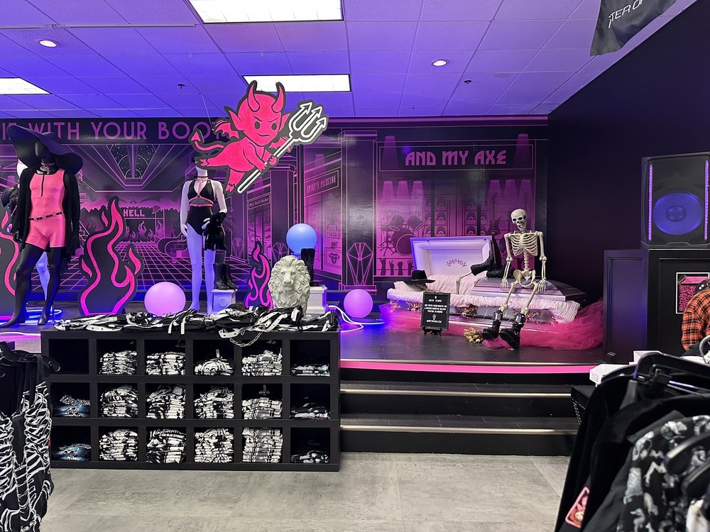 DIE WITH YOUR BOOTS ON Updated June 2024 22 Photos & 14 Reviews 9