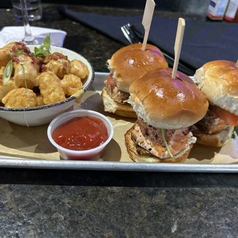 Bar Louie - One Loudoun - Salmon slider with loaded tots - Bars Near Me - Ashburn, Virginia Bar Louie - One Loudoun - Salmon slider with loaded tots - Bars Near Me - Ashburn, Virginia