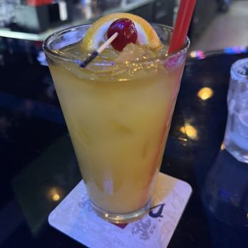 Arctic Wolf Ale House - Sports Bars Near Me - West Dundee, Illinois
