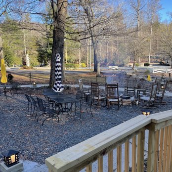 Grey Hawk Bar & Gardens - Cozy fire pit just waiting for customers - Cocktail Bars Near Me - Lake Lure, North Carolina Grey Hawk Bar & Gardens - Cozy fire pit just waiting for customers - Cocktail Bars Near Me - Lake Lure, North Carolina