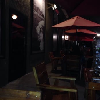 Roxanne's - THE PATIO - Lounges Near Me - Long Beach, California