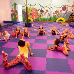 Tumblebuddies - Real gymnastics...a lot of fun!!!
