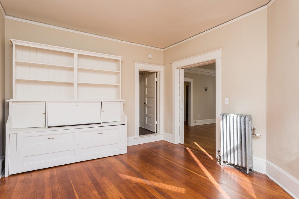 WALDORF APARTMENTS Updated August 2024 833 NE Schuyler St, Portland