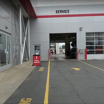 Kalispell Toyota - Kalispell Toyota service drive entrance. - Car Dealers Near Me - Kalispell, Montana Kalispell Toyota - Kalispell Toyota service drive entrance. - Car Dealers Near Me - Kalispell, Montana