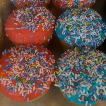 La Esmeralda Bakery - Bakeries Near Me - San Antonio, Texas La Esmeralda Bakery - Bakeries Near Me - San Antonio, Texas