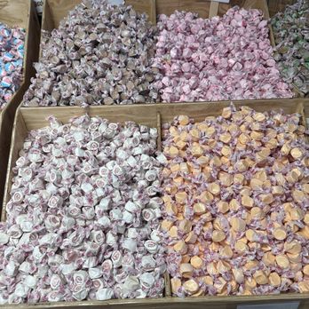 Candy Heaven - Candy Stores Near Me - Sacramento, California