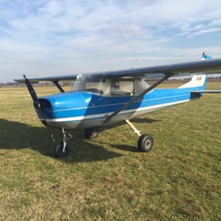 Aeródromo De Luján - Avion de la escuela de LJN