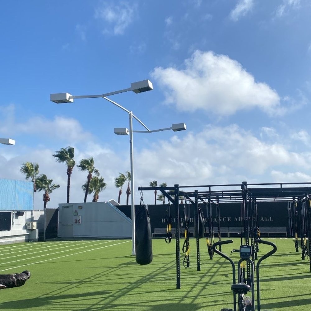 Equinox - outdoor gym - Gyms Near Me - Los Angeles, California