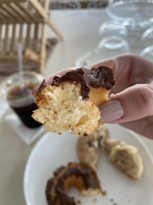 Cardigan Donuts - City Center by null