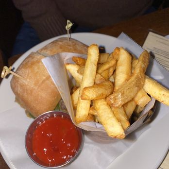 Horn’s Hook Tavern - Burger and fries - New American Near Me - New York, New York Horn’s Hook Tavern - Burger and fries - New American Near Me - New York, New York