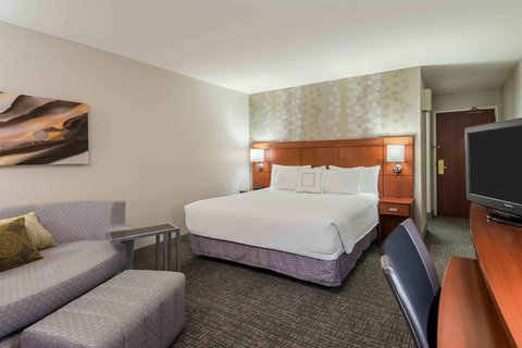 Courtyard by Marriott Knoxville Cedar Bluff - wedding in Knoxville, TN