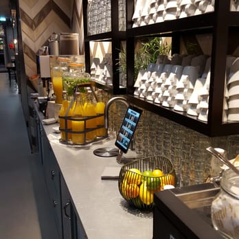 Radisson Blu Metropol Hotel - Frkostbuffén - Hotels Near Me - Helsingborg, M