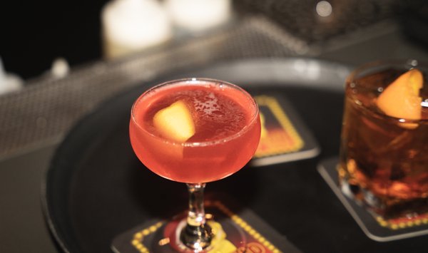 Redhead Piano Bar by null