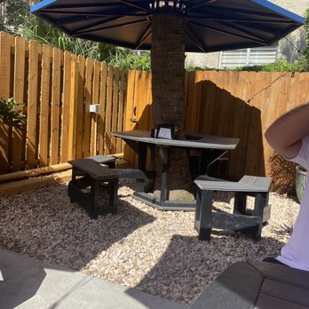 Bay Street Dawgs - Outside - Seafood Near Me - Daytona Beach, Florida