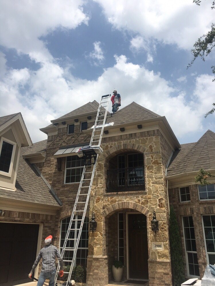 Slide of Chago's Roofing