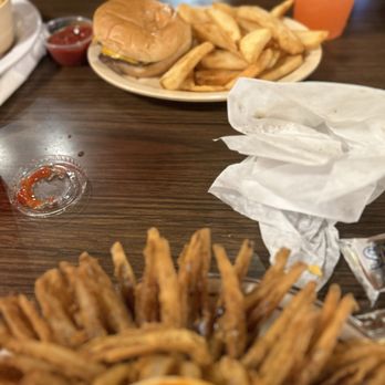 Chris' & Pitt's - Barbeque Near Me - Downey, California Chris' & Pitt's - Barbeque Near Me - Downey, California
