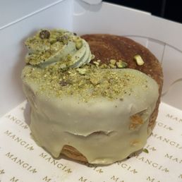 Pistachio Croissant