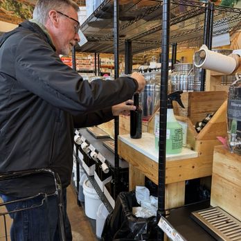 Horrock's Farm Market - Taste and bottle your own balsamic vinegars and oils - Farmers Market Near Me - Lansing, Michigan
