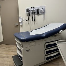 UMC Quick Care - Aliante  - Room